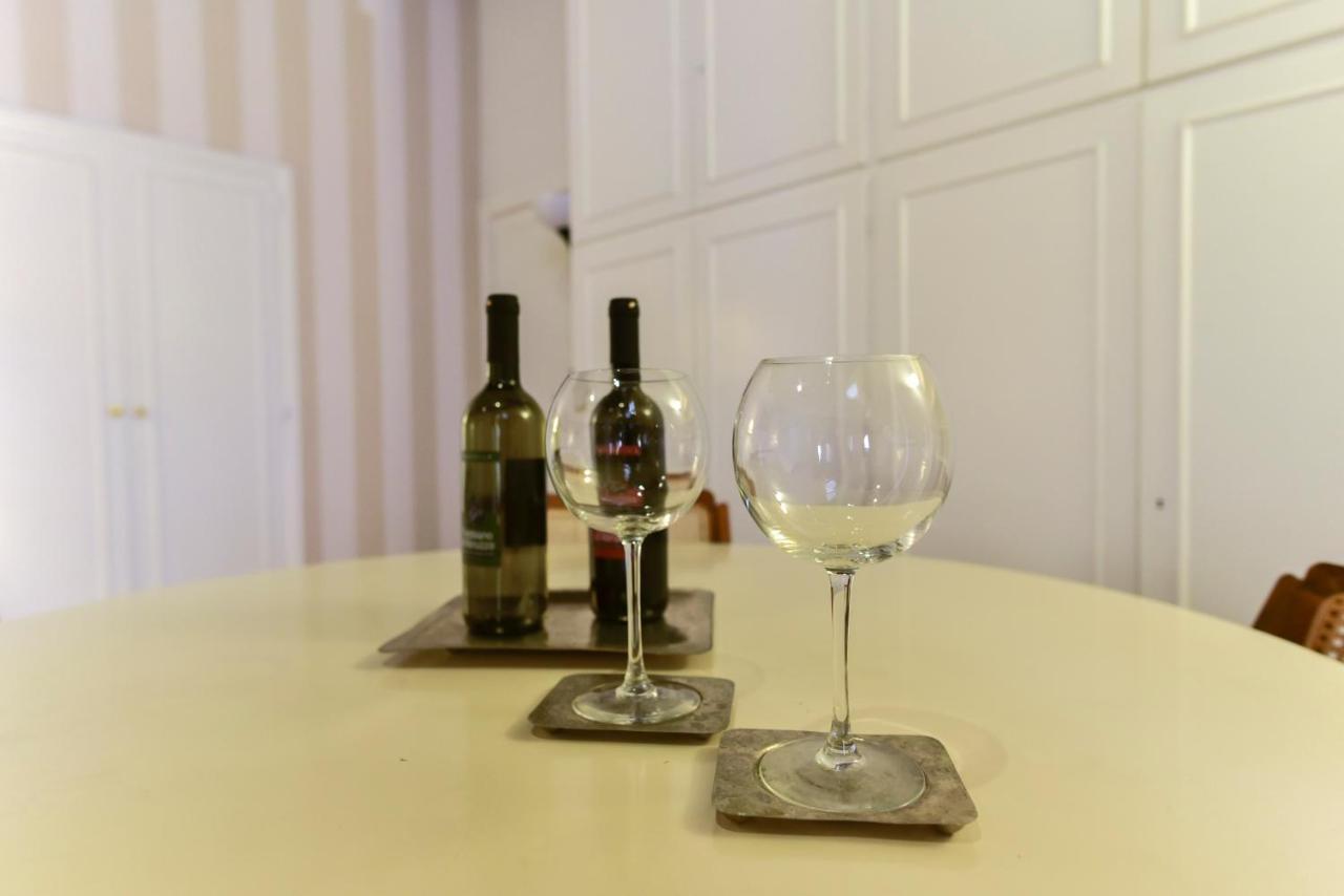 Prince'S Suite - Budget Rooms & Apt Piazza Del Popolo Рим Екстериор снимка
